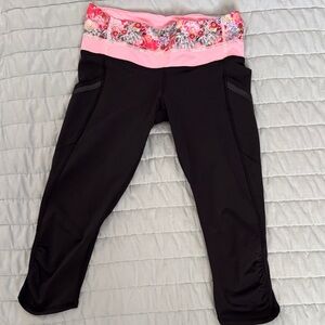 lululemon athletica woman’s Black Leggings with Pink Floral Waistband